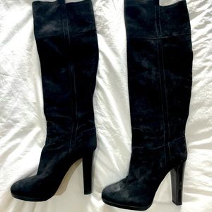 Reed Karkoff suede black boots. Size 39 1/2. 4 1/2 in heel. Gently worn